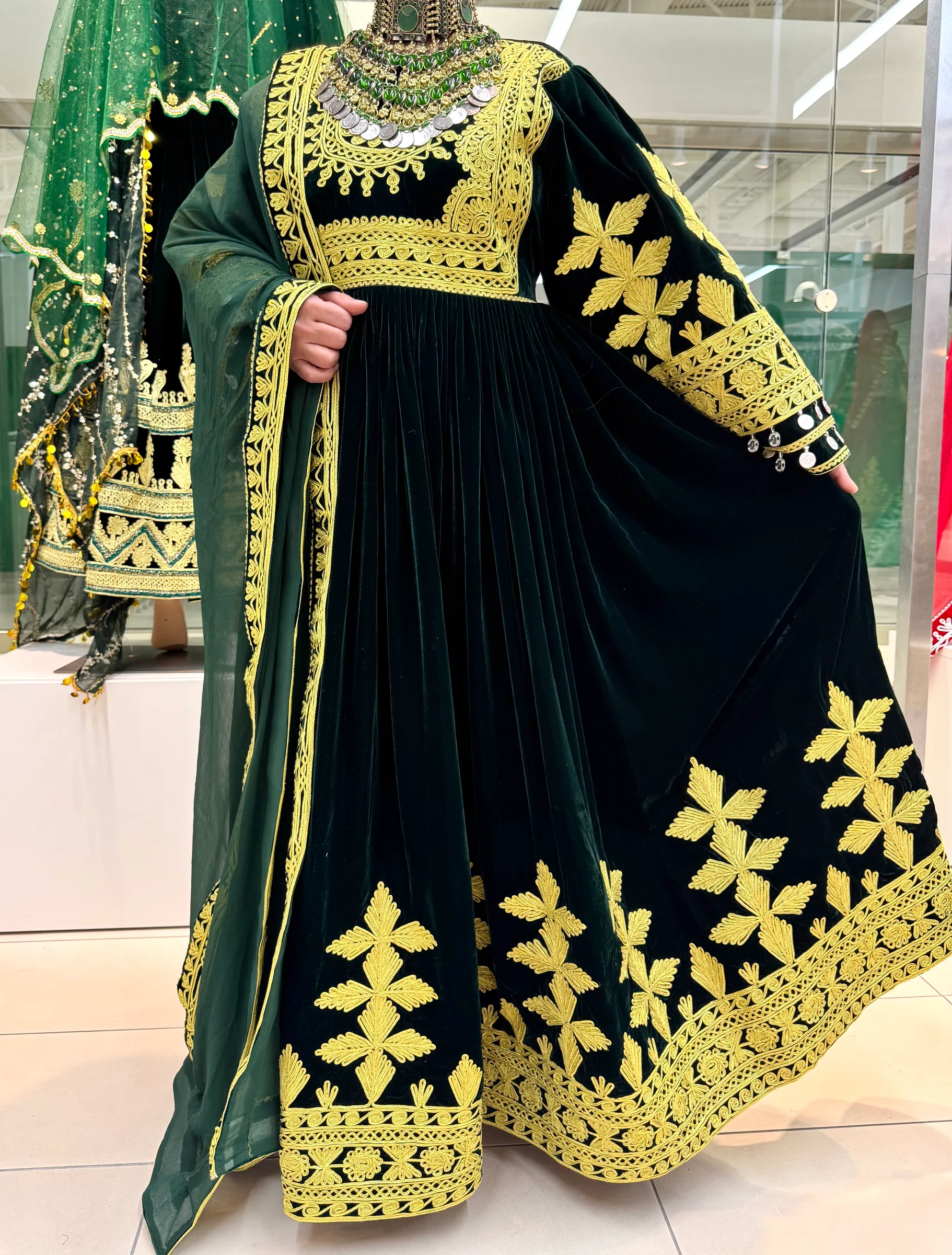 Bridal Green Cheerma Dozi